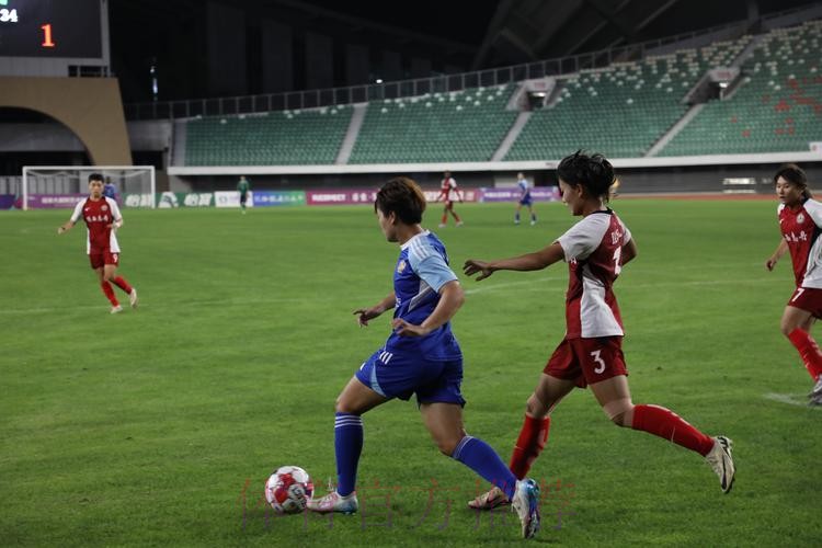 女超第八轮重燃战火 上海女足成功缩小分差